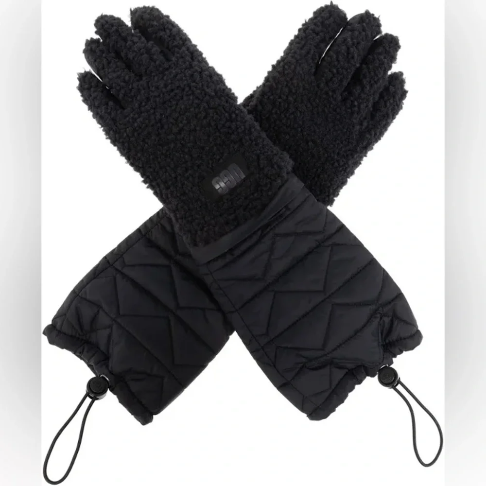 UGG Women's Faux Fur Modular Gloves in black